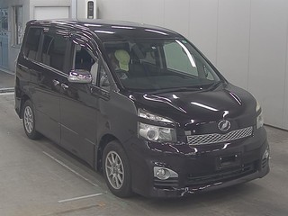 TOYOTA VOXY ZS Kirameki